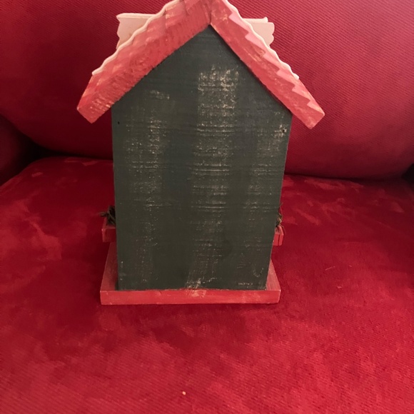 Santa's Toy Shop - Picture 4 of 5